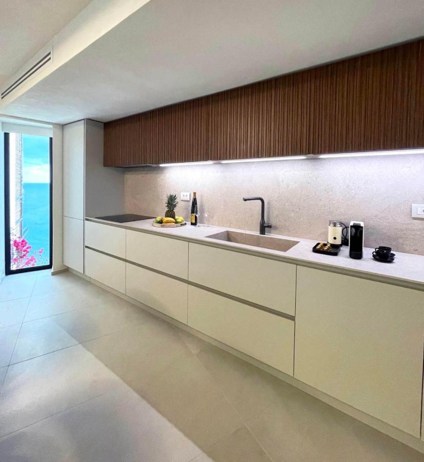 Mystique Luxury Suite Achlia ภายนอก รูปภาพ