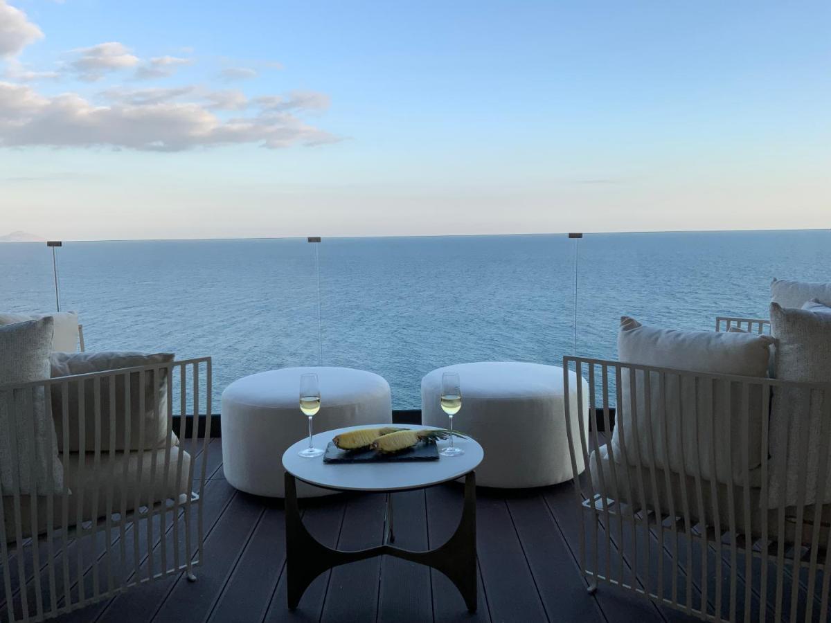 Mystique Luxury Suite Achlia ภายนอก รูปภาพ